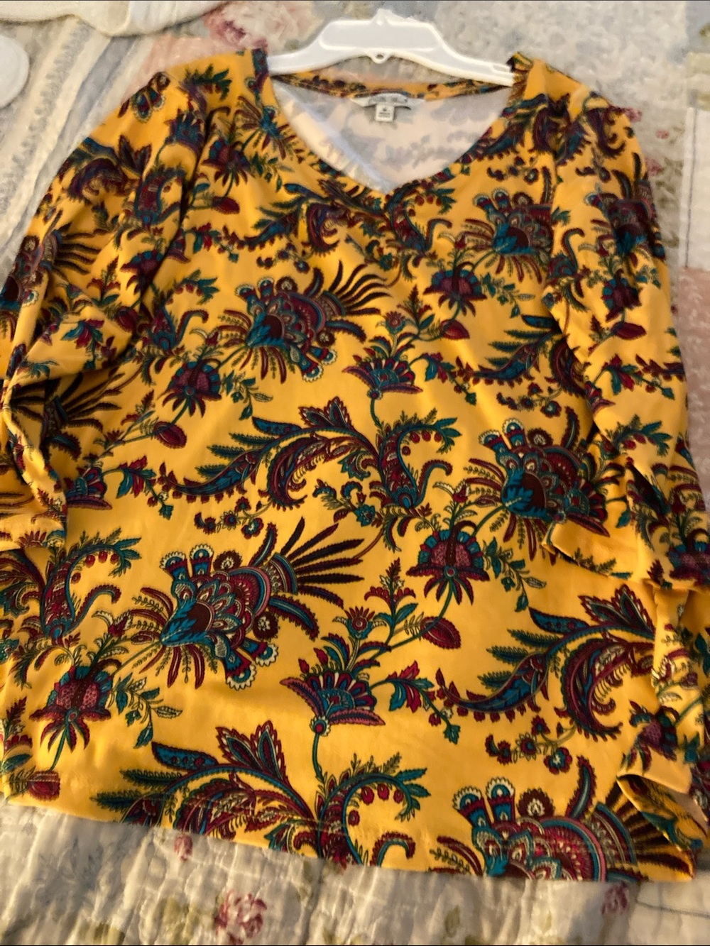 The Pioneer Woman Yellow Paisley V-Neck Long Sleeve Top
